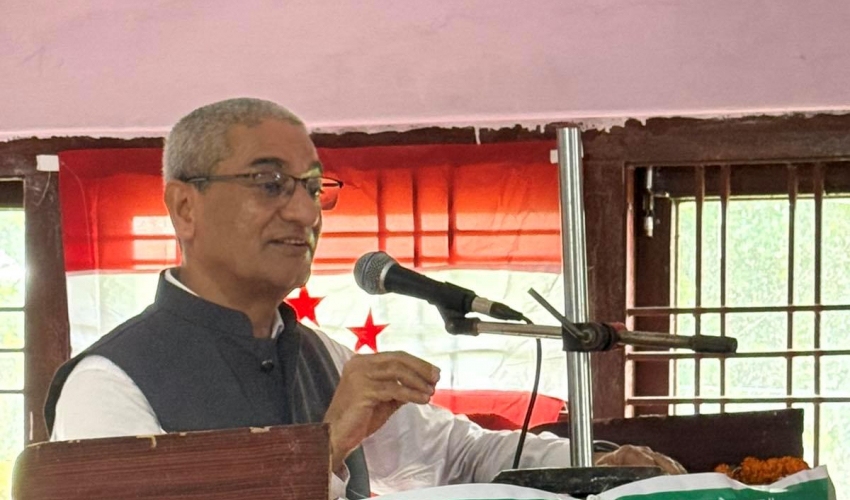 You are currently viewing सुक्खा बन्दरगाह प्रधानमन्त्रीको भारत भ्रमणमा शिलान्यास हुन्छः गृहमन्त्री लेखक