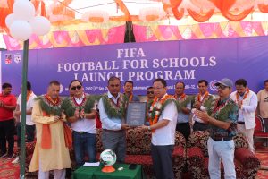Read more about the article कैलालीमा ‘फिफा फुटबल फर स्कुलस’ कार्यक्रमको भव्य उद्घाटन