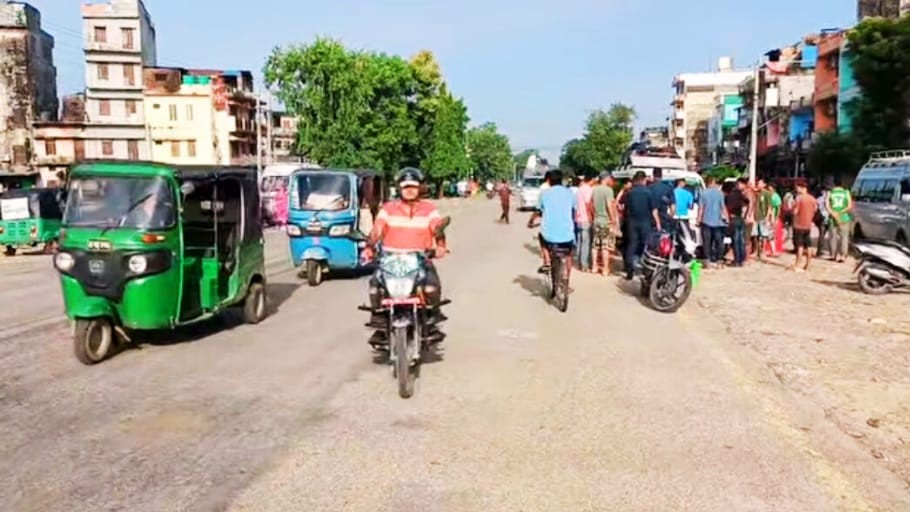 You are currently viewing आजदेखि चहलपहल थप बढ्योः सार्वजनिक गाडी चल्न थाले