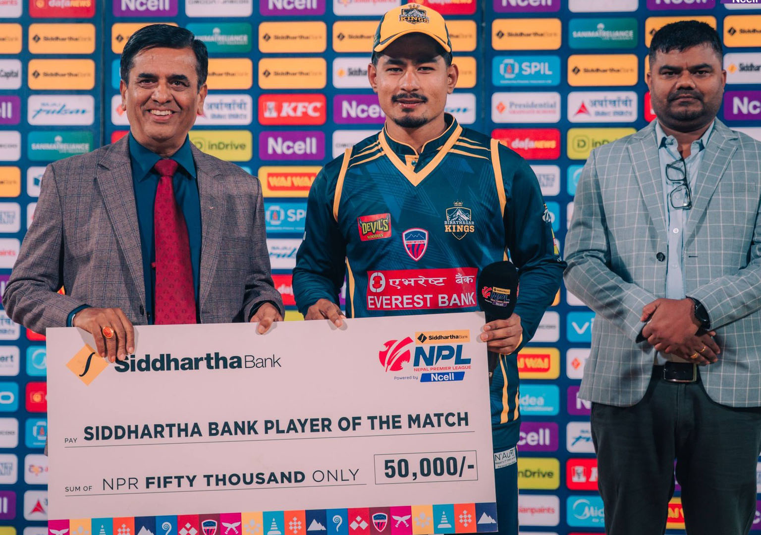 Read more about the article आकर्षक अर्धशतक प्रहार गरेका लोकेश बम म्यान अफ दी म्याच घोषित